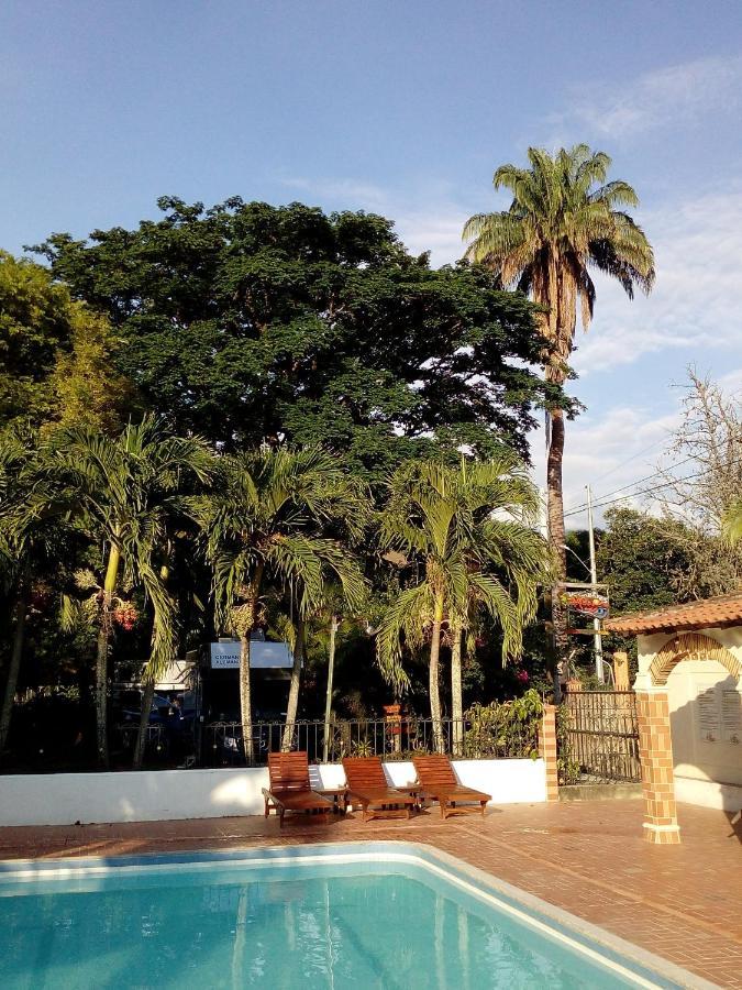Las Cabanas De Pino Hostel Santa Fe de Antioquia Extérieur photo